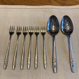 Oneida LTD Maybrook Simeon L&George HRogers Stainless Silverware